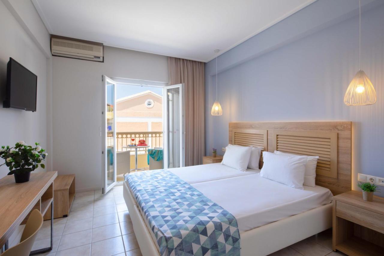 Hotel Rossis Mesongi Exterior photo